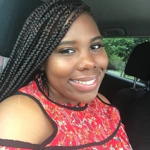 Meet your Posher, Kayla